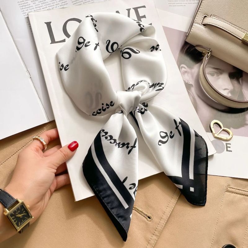 Luxury Bags Duffle - Damska luksusowa jedwabna satynowa kwadratowa apaszka